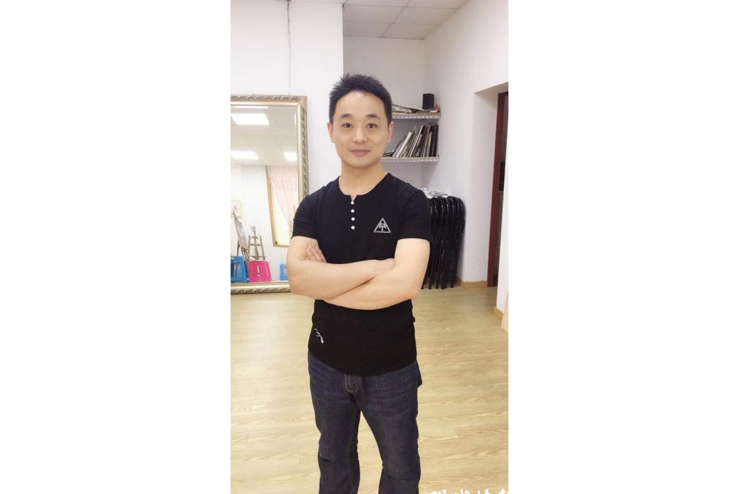 曹志(江蘇畫師) 曹志(江蘇畫師)