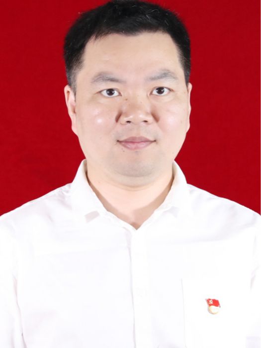 劉建民(上饒市政務服務管理局黨組成員、副局長) 劉建民(上饒市政務服務管理局黨組成員、副局長)