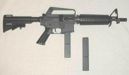 美國柯爾特公司Model635衝鋒鎗