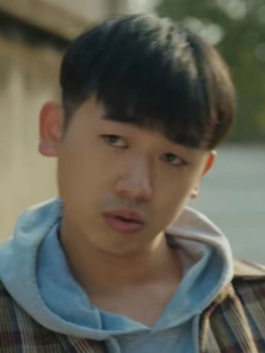 周全(刑偵懸疑網劇《消失的痕跡》中的角色) 周全(刑偵懸疑網劇《消失的痕跡》中的角色)