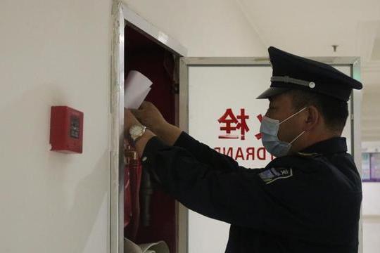 張國平(內蒙古呼和浩特市戎威護衛保全有限公司職員) 張國平(內蒙古呼和浩特市戎威護衛保全有限公司職員)
