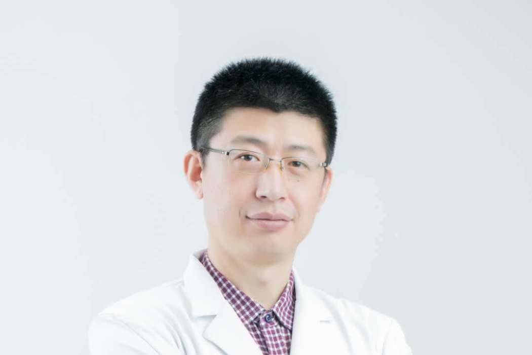 李偉(北京大學國際醫院胃腸外科主任醫師) 李偉(北京大學國際醫院胃腸外科主任醫師)