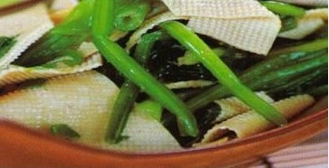 乾豆腐炒菠菜