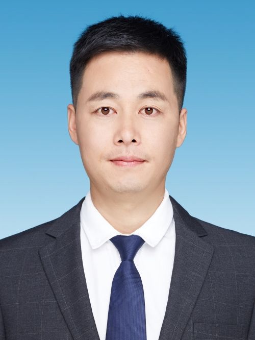 李建(浙江省衢州市衢江區文化和廣電旅遊體育局黨組成員、副局長) 李建(浙江省衢州市衢江區文化和廣電旅遊體育局黨組成員、副局長)