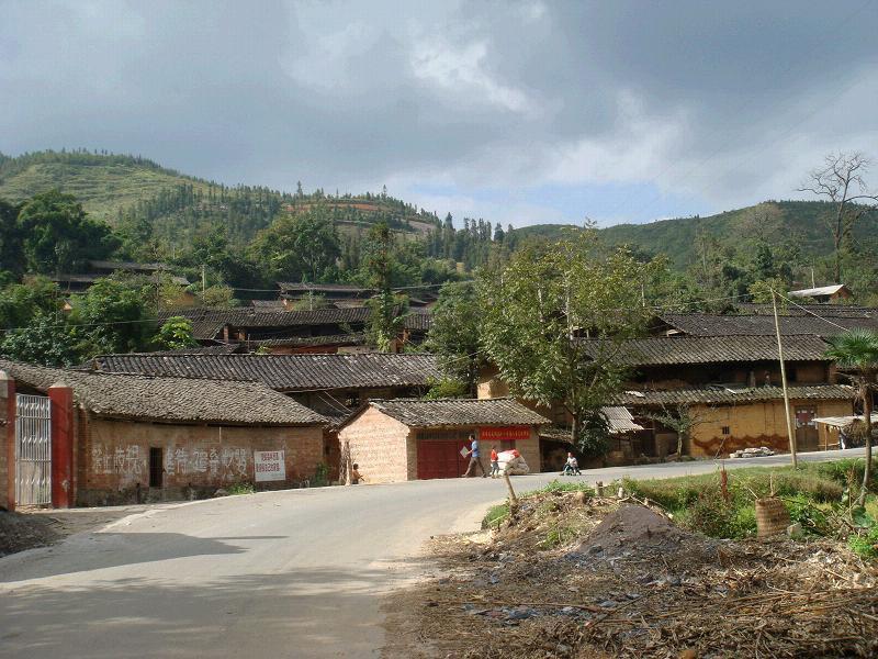 香廠村(大栗樹鄉倮灑下轄村) 香廠村(大栗樹鄉倮灑下轄村)