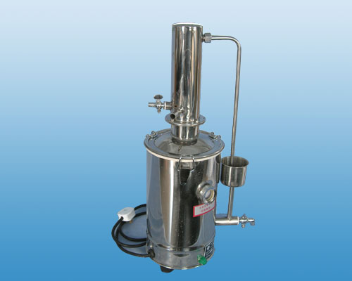 蒸餾水器