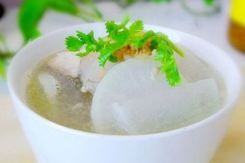 綠蘿蔔湯 綠蘿蔔湯