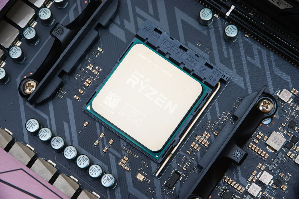 AMD Ryzen 7 1800X AMD Ryzen 7 1800X