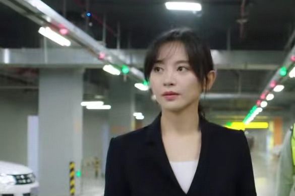 余曼珊 余曼珊