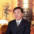 尹義(中國第一家油畫工廠廠長) 尹義(中國第一家油畫工廠廠長)