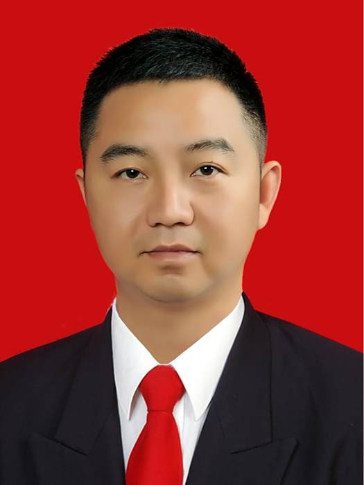 沈海燕(重慶市秀山土家族苗族自治縣洪安鎮副鎮長) 沈海燕(重慶市秀山土家族苗族自治縣洪安鎮副鎮長)