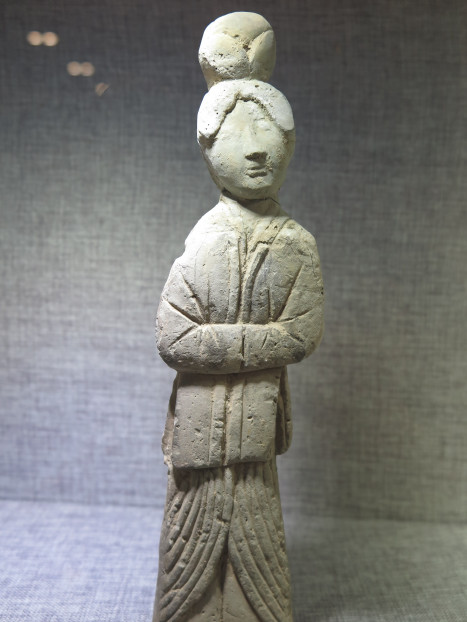 磚雕女俑 磚雕女俑