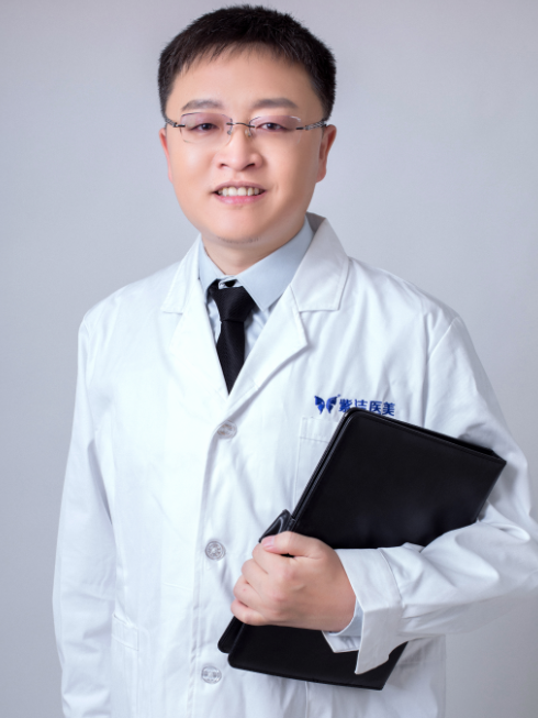 梁永久 梁永久