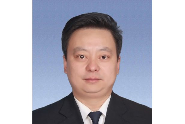 李曦(洛陽市體育局副局長) 李曦(洛陽市體育局副局長)