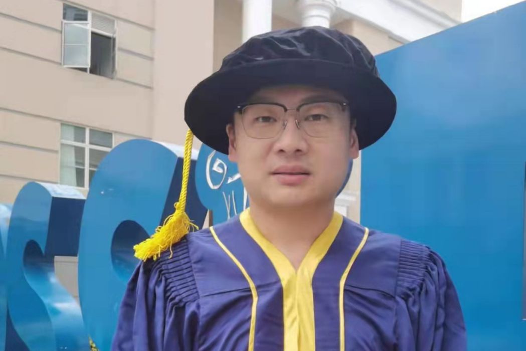 張亮(馬中教育發展協會會長) 張亮(馬中教育發展協會會長)