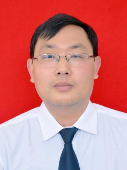 曹亮(江西省九江市濂溪區市場監督管理局黨組成員、副局長) 曹亮(江西省九江市濂溪區市場監督管理局黨組成員、副局長)