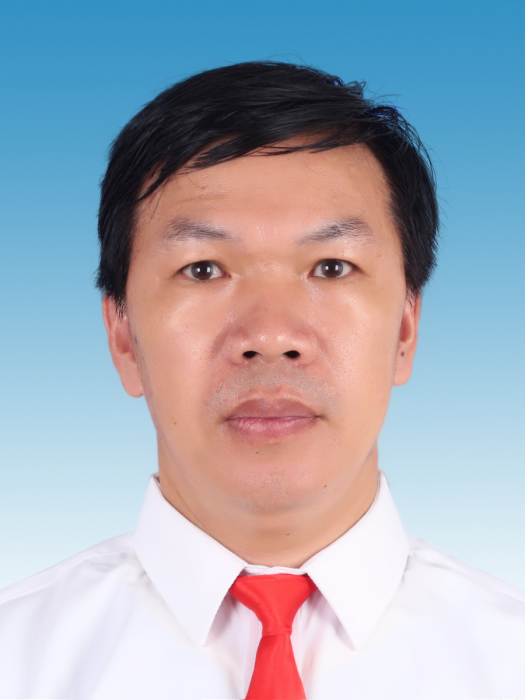 吳履榮(廣西壯族自治區河池市羅城仫佬族自治縣住房和城鄉建設局黨組成員、副局長、人民防空信息中心主任) 吳履榮(廣西壯族自治區河池市羅城仫佬族自治縣住房和城鄉建設局黨組成員、副局長、人民防空信息中心主任)