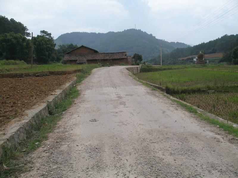 塘房坪子村 塘房坪子村