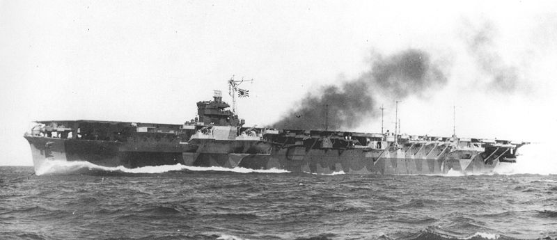 1944年10月上旬，正在試航中的葛城號