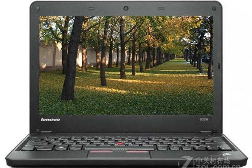 ThinkPad X121e(305157C) ThinkPad X121e(305157C)