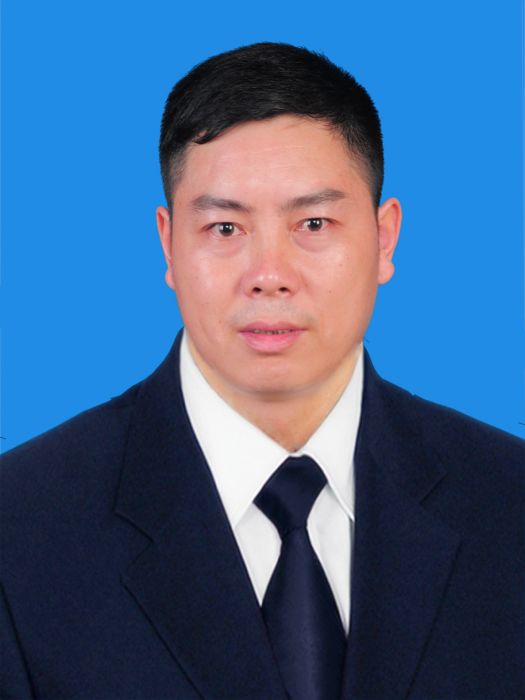 張智(貴州省遵義市桐梓縣教育體育局黨委委員、副局長) 張智(貴州省遵義市桐梓縣教育體育局黨委委員、副局長)