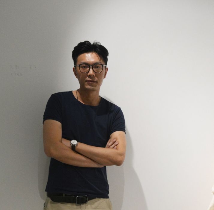馮且(中國籍藝術家) 馮且(中國籍藝術家)