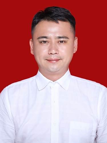 潘波(麗水市蓮都區碧湖鎮常務副鎮長) 潘波(麗水市蓮都區碧湖鎮常務副鎮長)