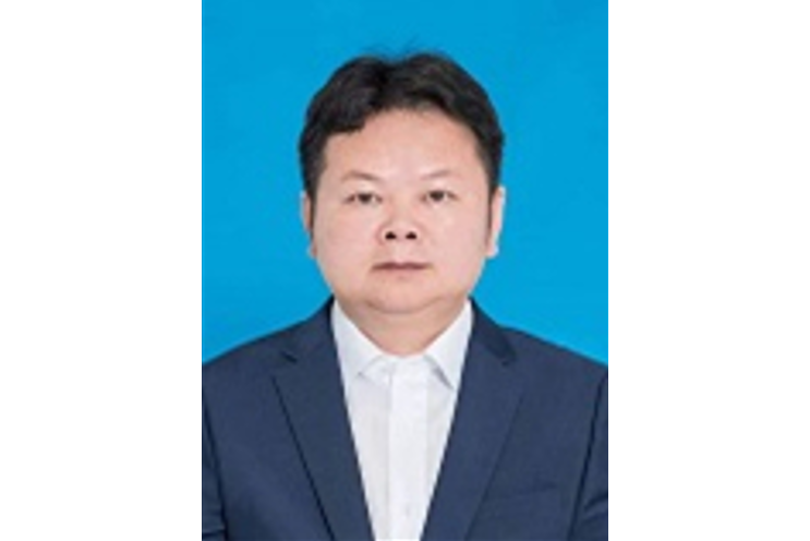 王俊毅(江蘇省江陰市澄江街道居民) 王俊毅(江蘇省江陰市澄江街道居民)