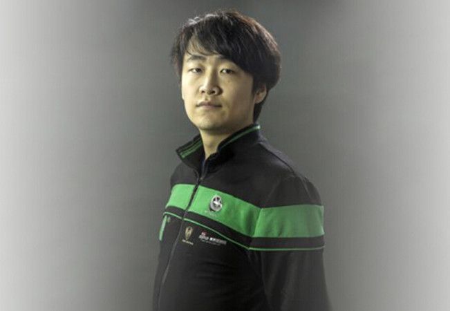 白帆(著名DOTA職業運動員) 白帆(著名DOTA職業運動員)
