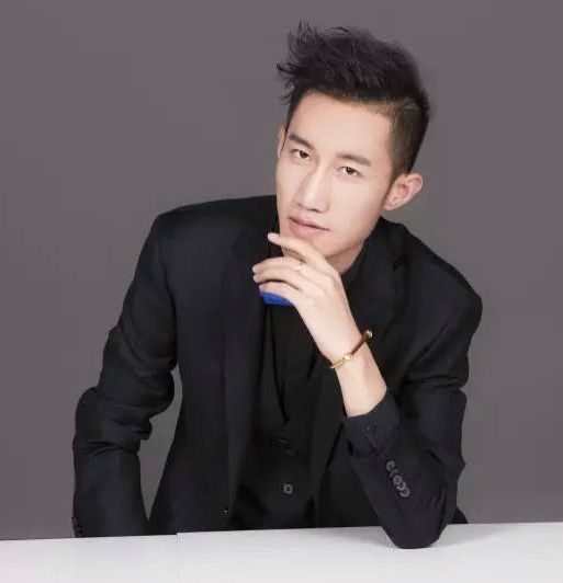 李沛陽(化妝造型師) 李沛陽(化妝造型師)
