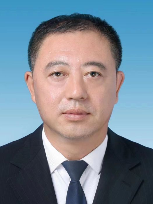 王文江(遼寧省凌源市人民政府副市長、公安局局長) 王文江(遼寧省凌源市人民政府副市長、公安局局長)