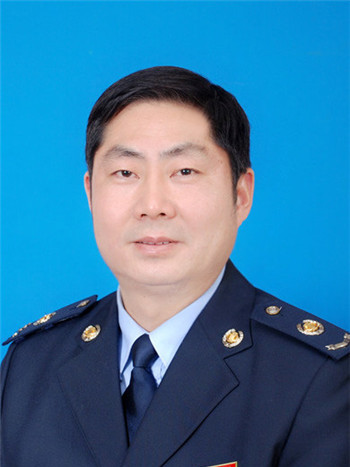 何素文(廣西柳州市鹿寨縣國稅局紀檢組長) 何素文(廣西柳州市鹿寨縣國稅局紀檢組長)