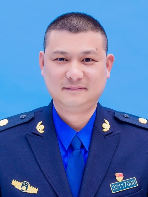 王巍(浙江省麗水市遂昌縣大柘鎮黨委委員、人武部部長) 王巍(浙江省麗水市遂昌縣大柘鎮黨委委員、人武部部長)