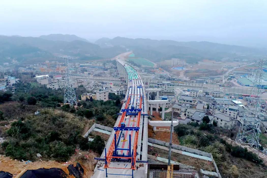 金湖大橋(貴安擴容1標項目橋樑) 金湖大橋(貴安擴容1標項目橋樑)
