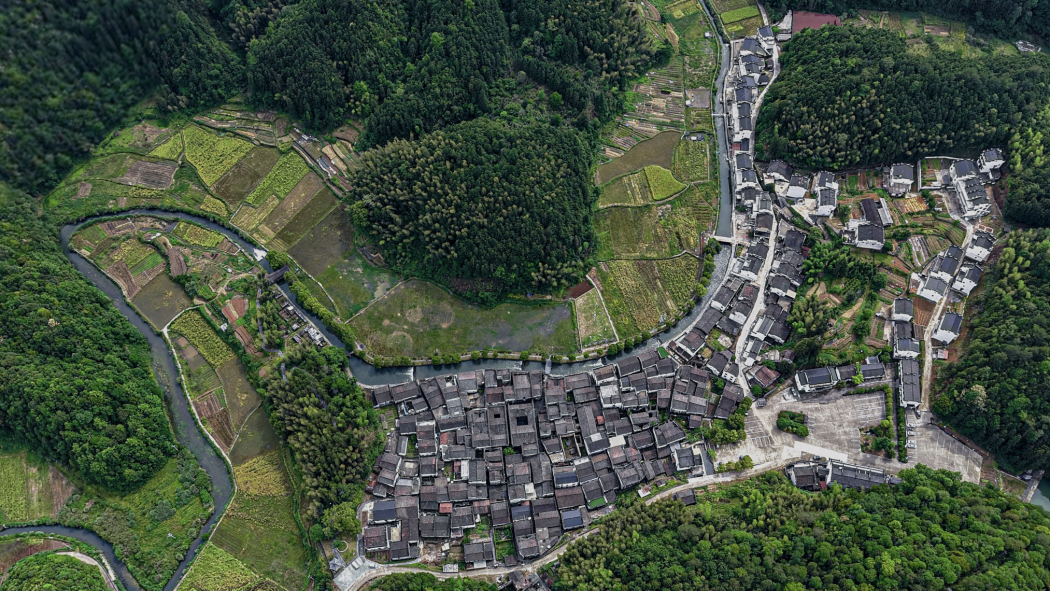 洪村村(江西省上饒市婺源縣清華鎮轄村)