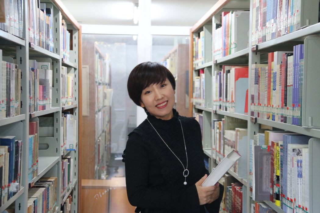 李晶(浙江師範大學音樂學院教授) 李晶(浙江師範大學音樂學院教授)
