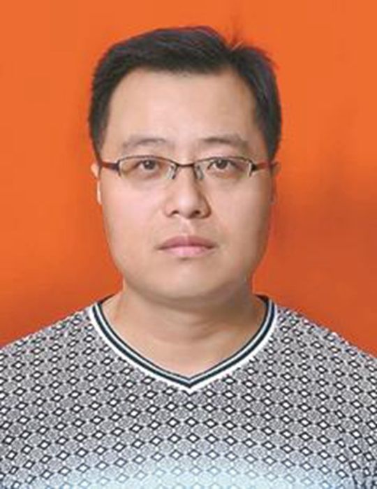 馮敏(陝煤集團神南產業公司機電設備維修中心員工) 馮敏(陝煤集團神南產業公司機電設備維修中心員工)