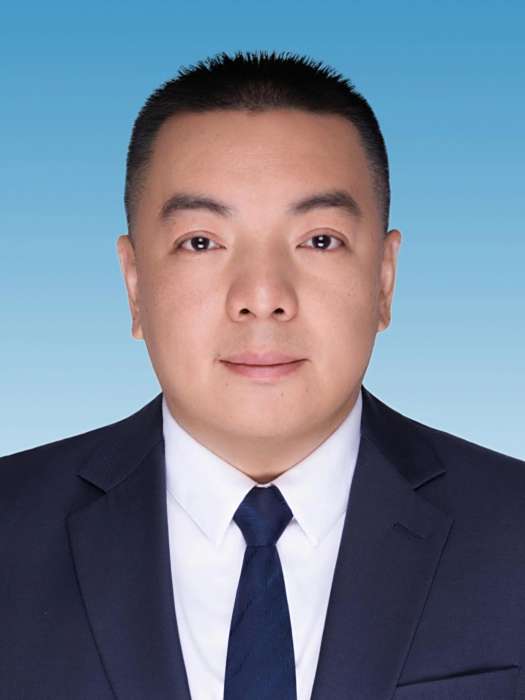 謝峰(廣東省惠州市住房和城鄉建設局黨組成員、市建築和房地產行業黨委專職副書記) 謝峰(廣東省惠州市住房和城鄉建設局黨組成員、市建築和房地產行業黨委專職副書記)