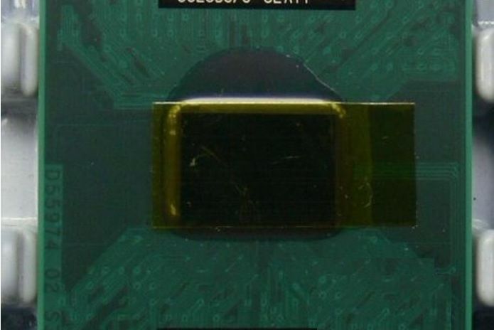 Intel 酷睿2雙核 T9300 Intel 酷睿2雙核 T9300