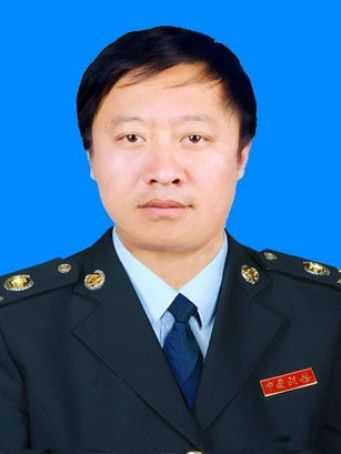 李江(國家稅務總局張掖市稅務局黨委委員、副局長) 李江(國家稅務總局張掖市稅務局黨委委員、副局長)