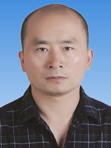 董家榮(貴州省黔西南布依族苗族自治州普安縣民政局黨組成員、副局長) 董家榮(貴州省黔西南布依族苗族自治州普安縣民政局黨組成員、副局長)