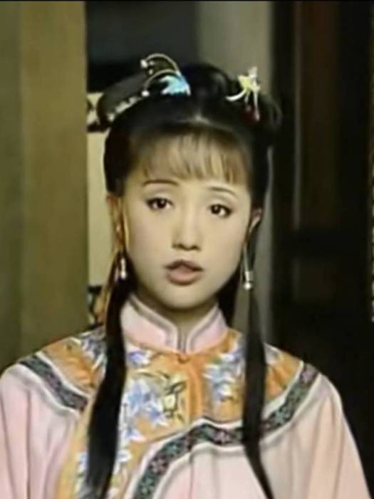 呂珠(古裝劇《康熙微服私訪記2》中的角色) 呂珠(古裝劇《康熙微服私訪記2》中的角色)