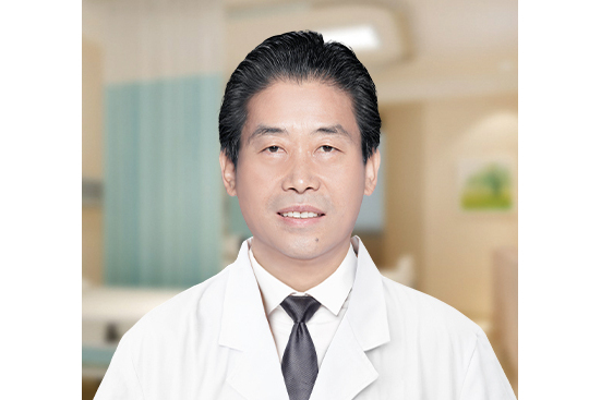李智(中國中醫科學院望京醫院主任醫師) 李智(中國中醫科學院望京醫院主任醫師)