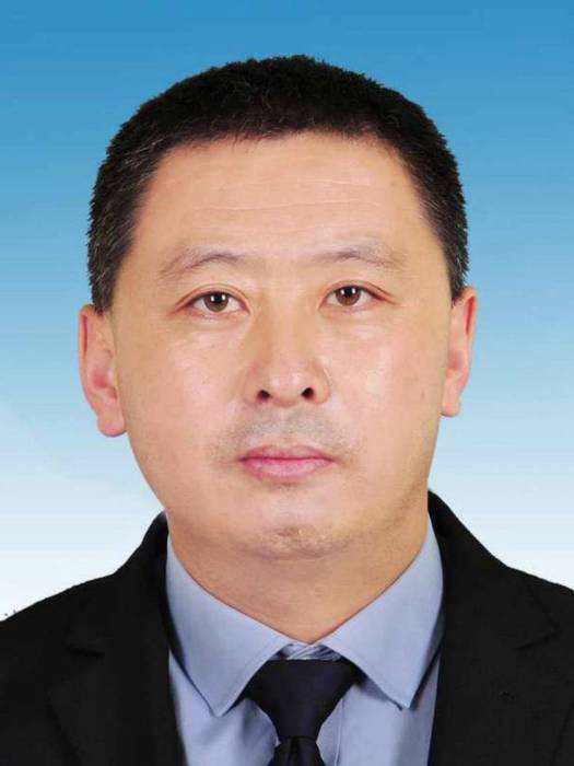 夏建豐(山東省高密市民政局黨組成員、二級主任科員) 夏建豐(山東省高密市民政局黨組成員、二級主任科員)