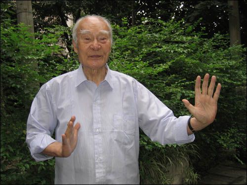 龐存周 龐存周