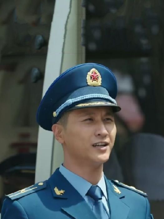 江海(軍旅劇《海天雄鷹》中的角色) 江海(軍旅劇《海天雄鷹》中的角色)