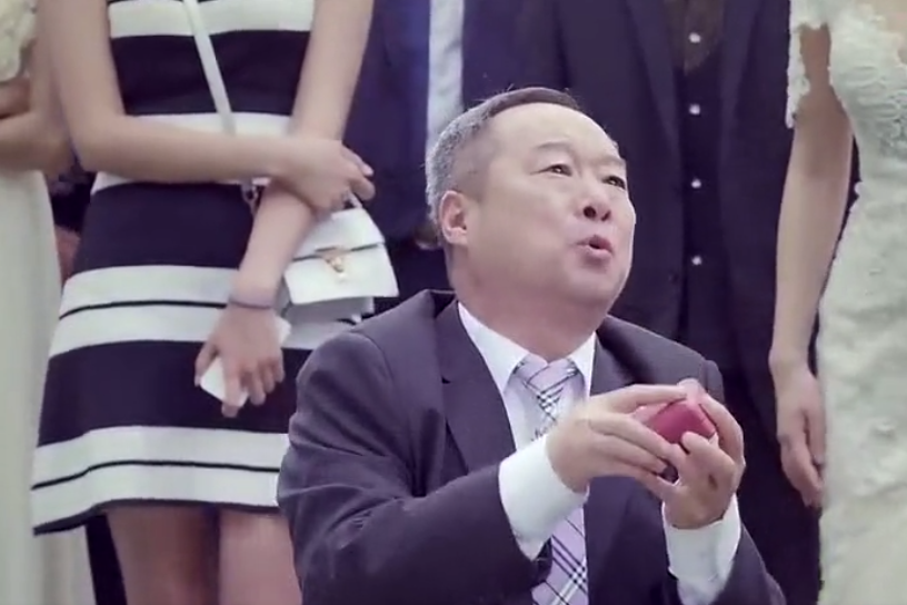 張國強(都市情感劇《我的!體育老師》中的男配角) 張國強(都市情感劇《我的!體育老師》中的男配角)