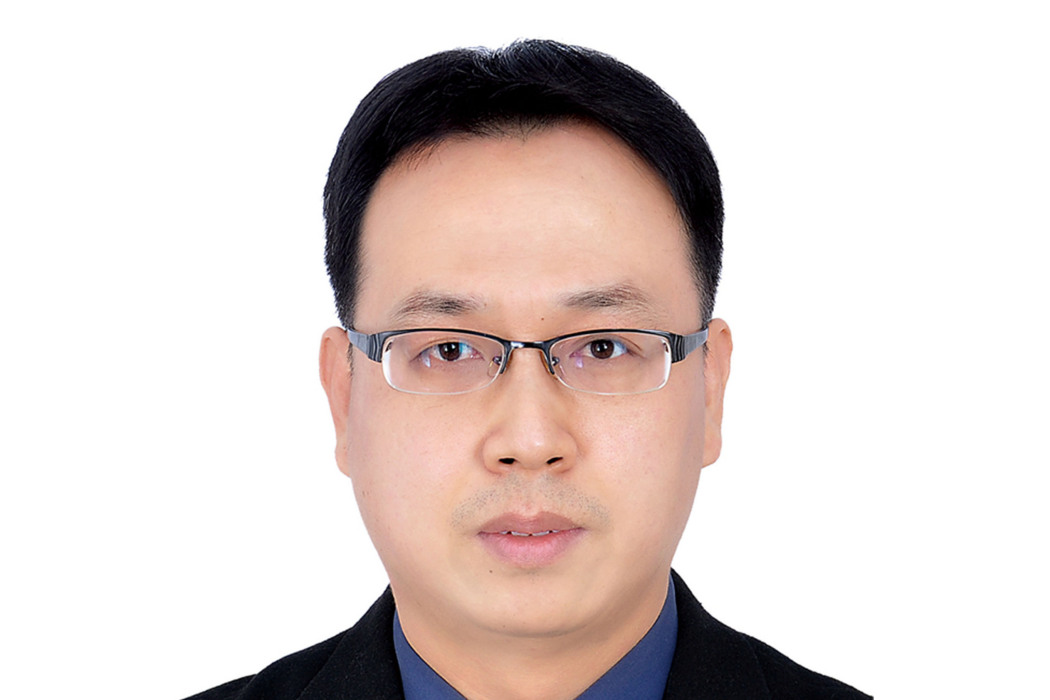 張彥斌(中國美術家協會會員) 張彥斌(中國美術家協會會員)