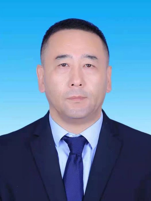 邱林(內蒙古自治區鄂爾多斯市鄂托克前旗委常委、政府副旗長) 邱林(內蒙古自治區鄂爾多斯市鄂托克前旗委常委、政府副旗長)