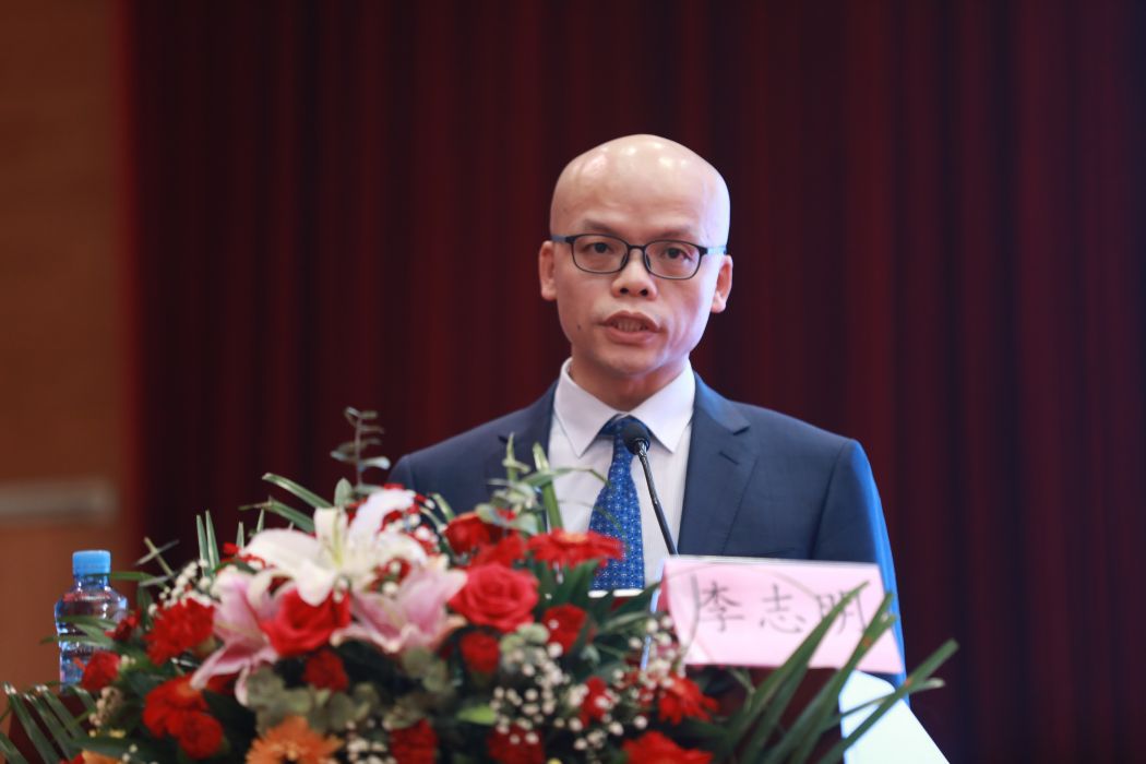 李志明(江西中醫藥大學附屬醫院主任醫師) 李志明(江西中醫藥大學附屬醫院主任醫師)